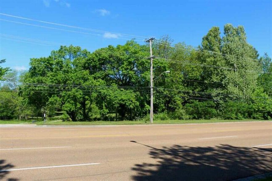 3515 Hack Cross Rd, Memphis, TN à vendre - Photo de l’immeuble – Image 2 sur 12