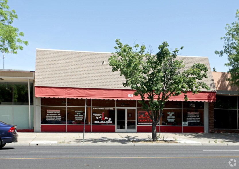 1325 Yosemite Blvd, Modesto, CA à vendre - Photo de l’immeuble – Image 1 sur 16