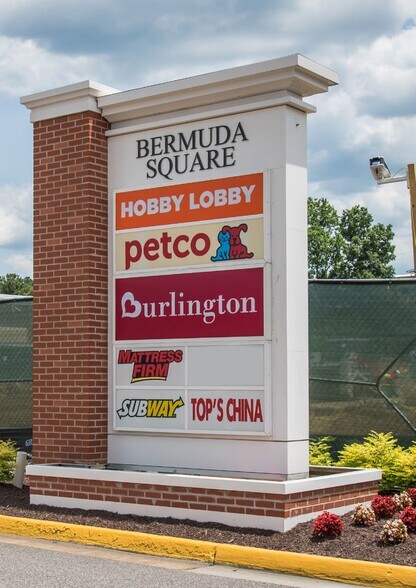 12607-12621 Jefferson Davis Hwy, Chester, VA à louer - Photo de l’immeuble – Image 2 sur 3