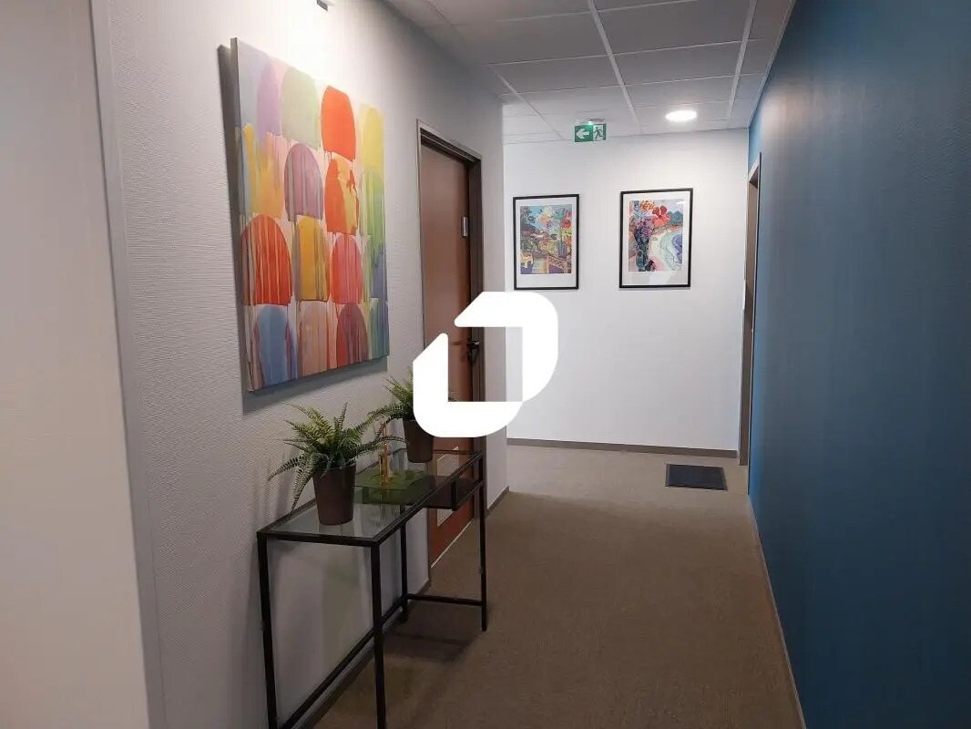 Bureau dans Varces-Allières-et-Risset à louer Photo de l’immeuble– Image 1 sur 12