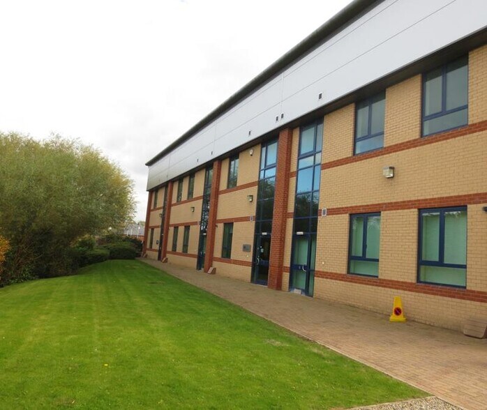 9 George Mann Rd, Leeds à vendre - Photo de l’immeuble – Image 2 sur 3