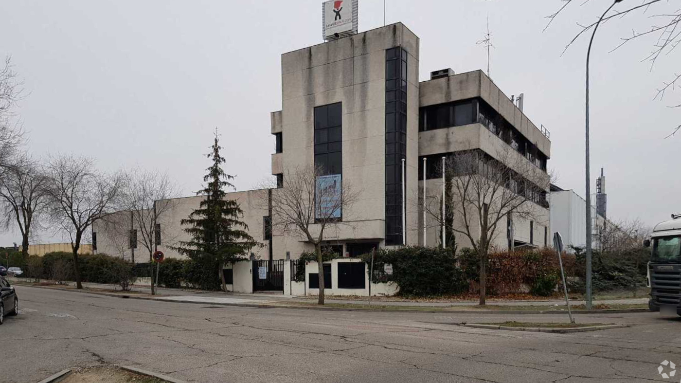 Industriel/Logistique dans Tres Cantos, Madrid à vendre Photo principale– Image 1 sur 30