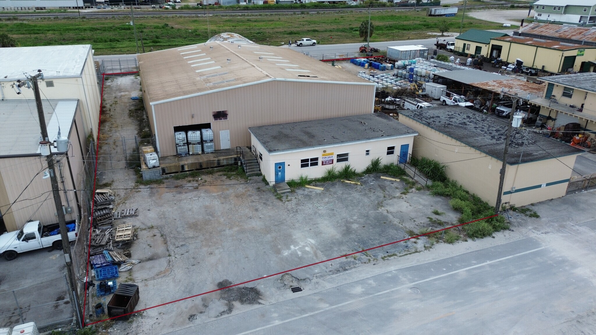 909 NW 13th St, Belle Glade, FL à vendre Photo principale– Image 1 sur 9