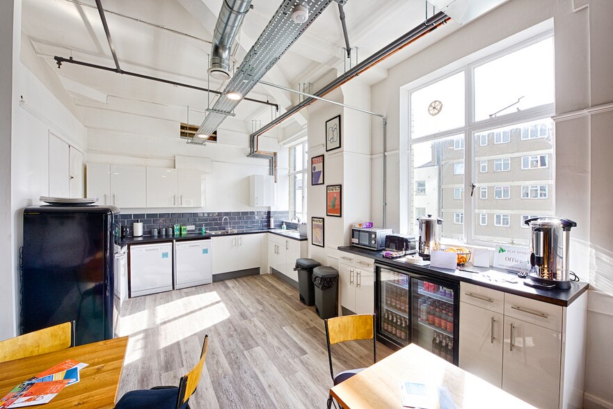 1-3 Robertson St, Hastings à louer - Photo de l’immeuble – Image 3 sur 4