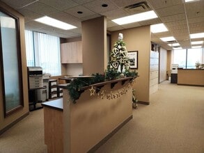 366-370 King St E, Kingston, ON à louer Photo intérieure– Image 1 sur 3