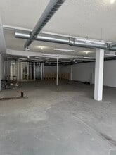 10054 158 St NW, Edmonton, AB à louer Photo intérieure– Image 1 sur 7