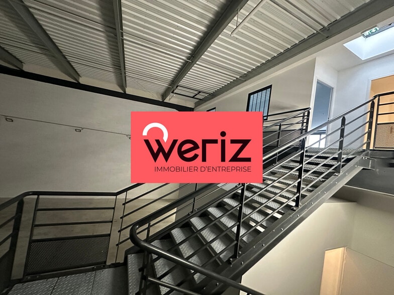 564 Avenue Des Rosiers, La Ciotat à louer - Photo de l’immeuble – Image 3 sur 8