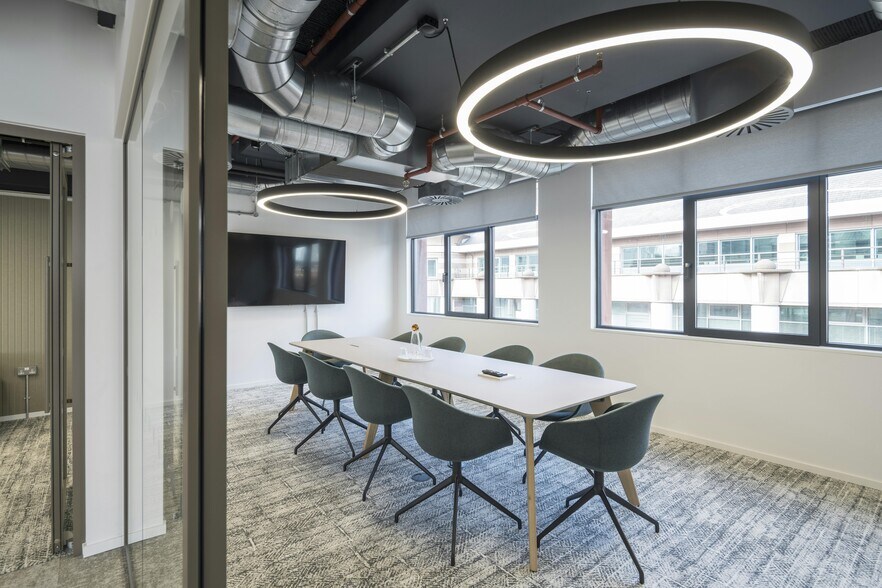 9 Prescot St, Londres à louer - Photo de l’immeuble – Image 3 sur 42