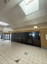 201 N Victory Dr, Mankato, MN à louer Photo intérieure– Image 1 sur 5