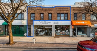 Plus de détails pour 29-28 Ditmars Blvd, Astoria, NY - Local commercial à louer