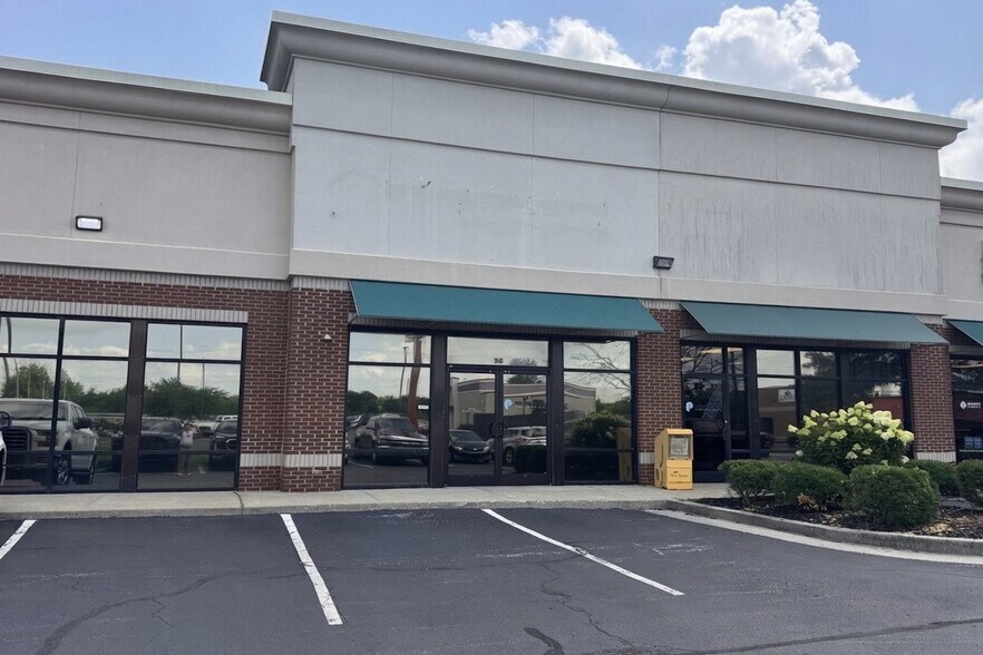 102 Finley Dr, Georgetown, KY à louer - Photo de l’immeuble – Image 1 sur 6