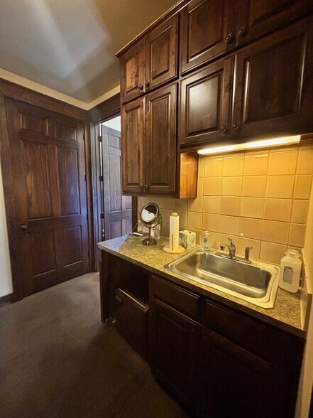 4701 Williams Dr, Georgetown, TX à louer - Photo de l’immeuble – Image 3 sur 4