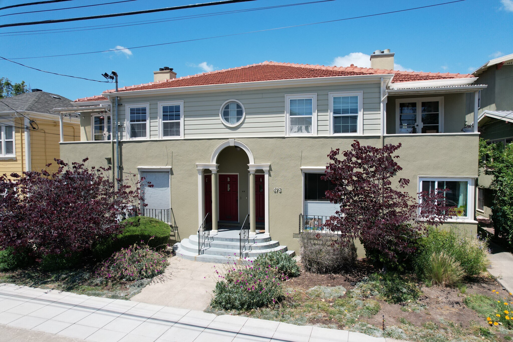 476 42nd St, Oakland, CA à vendre Photo de l’immeuble– Image 1 sur 40