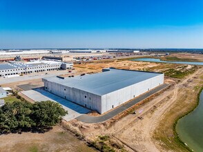 00 Woods Rd, Brookshire, TX à louer Photo intérieure– Image 2 sur 8