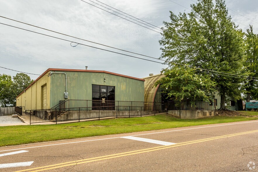 176-184 Mt Pleasant Rd, Collierville, TN à louer - Photo principale – Image 1 sur 4