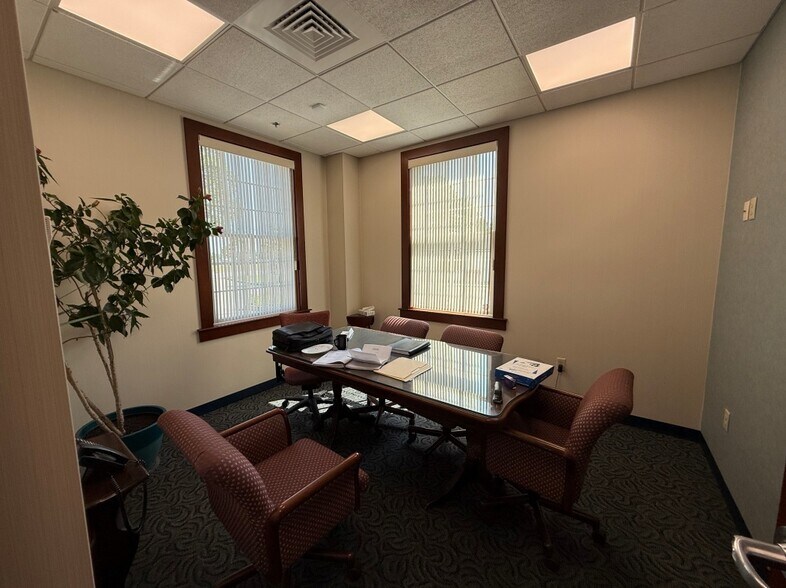 57 Obery St, Plymouth, MA à louer - Photo intérieure – Image 3 sur 4