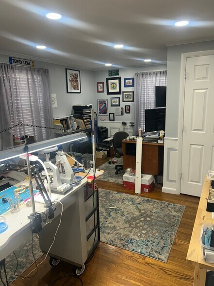 1647 Post Rd, Warwick, RI à vendre - Photo de l’immeuble – Image 2 sur 10