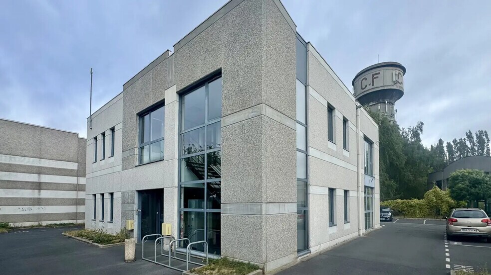 Bureau dans Marcq-en-Baroeul à louer - Photo de l’immeuble – Image 2 sur 9