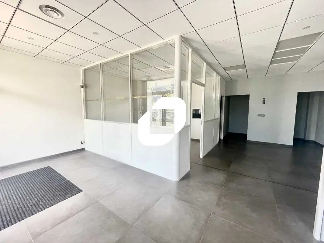 Bureau dans Eysines à louer Photo intérieure– Image 1 sur 9
