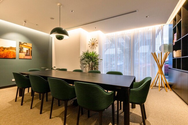 Plus de détails pour 950 Route Des Colles, Biot - Bureau à louer