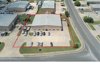 2201 Patterson Industrial Dr, Pflugerville, TX à louer Photo de l’immeuble– Image 1 sur 18