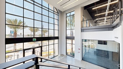 4416 Azusa Canyon Rd, Irwindale, CA à louer Numérisation 3D Matterport– Image 1 sur 15