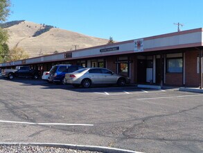 715 Kensington Ave, Missoula, MT à louer Photo intérieure– Image 2 sur 12