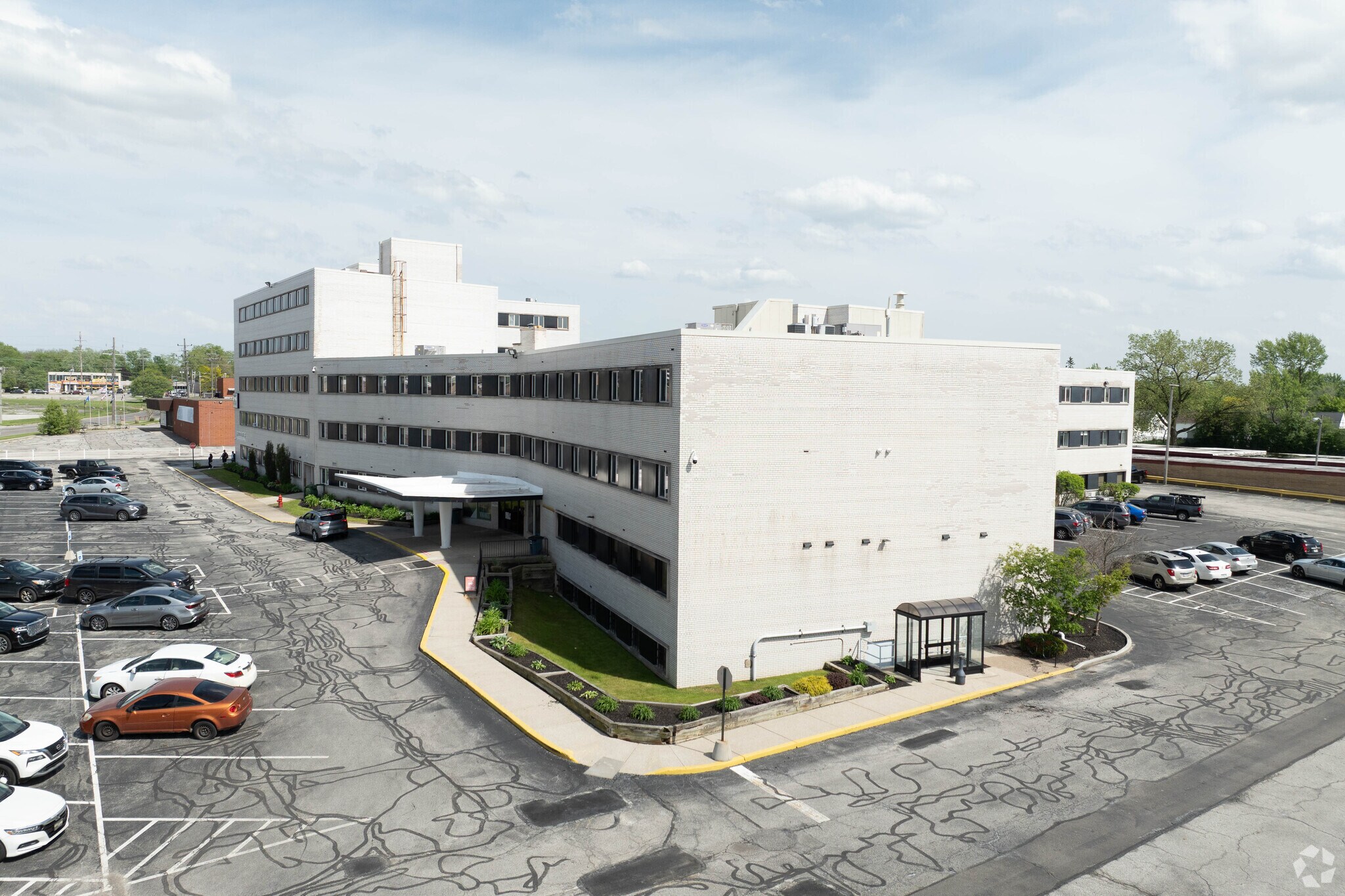 21100 Southgate Park Blvd, Maple Heights, OH à louer Photo principale– Image 1 sur 6