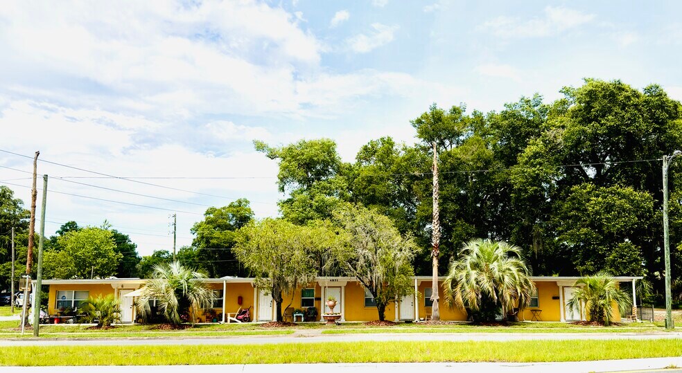 4851 US Highway 17, De Leon Springs, FL à vendre - Photo de l’immeuble – Image 2 sur 7