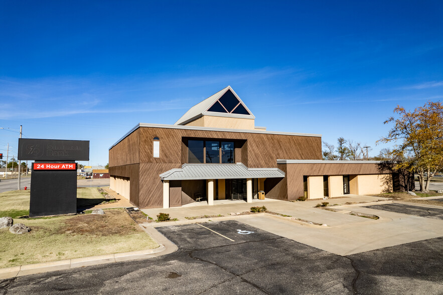 524 N Main St, South Hutchinson, KS à vendre - Photo principale – Image 1 sur 26