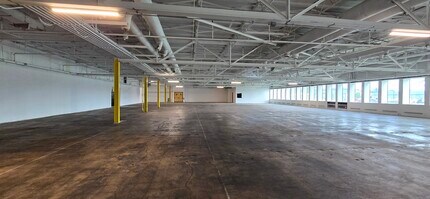7800 Tyler Blvd, Mentor, OH à louer Photo intérieure– Image 1 sur 1