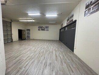 Plus de détails pour 7643 Foothill Blvd, Tujunga, CA - Local commercial à louer