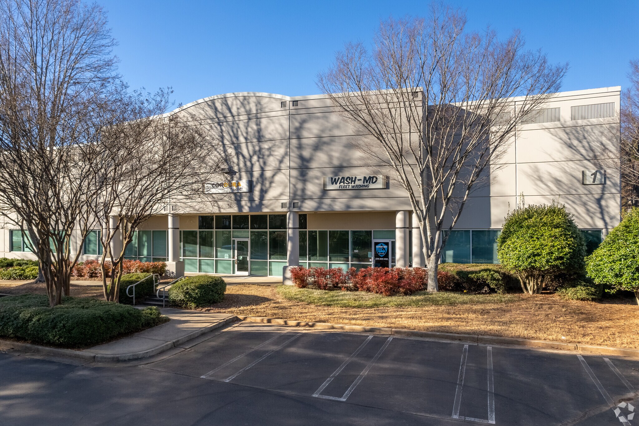 300 Townpark Dr NW, Kennesaw, GA à louer Photo de l’immeuble– Image 1 sur 8