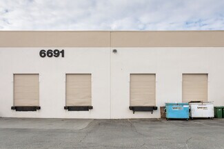 Plus de détails pour 6671-6691 Elmbridge Way, Richmond, BC - Industriel/Logistique à louer