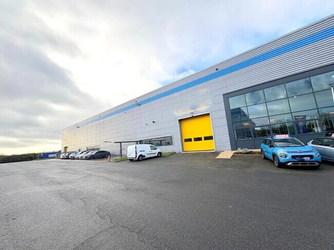Plus de détails pour Industriel/Logistique à louer
