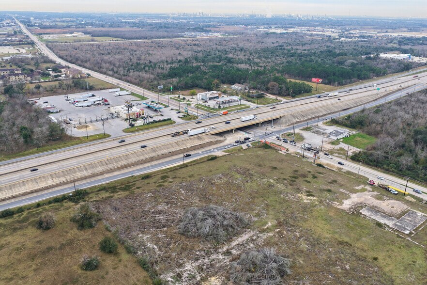 7122 N Main St, Baytown, TX à louer - Autre – Image 2 sur 6