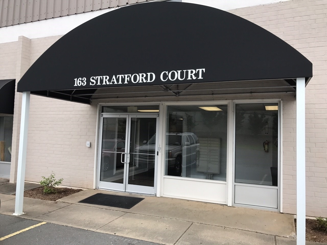 163 Stratford Ct, Winston-Salem, NC à louer Hall d’entrée– Image 1 sur 4