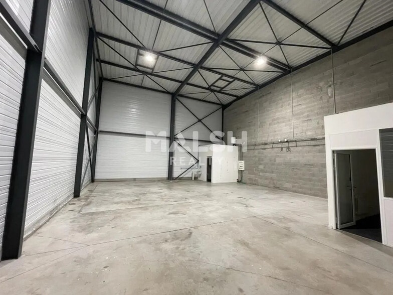 Bureau dans Beauvallon à louer - Photo intérieure – Image 3 sur 6