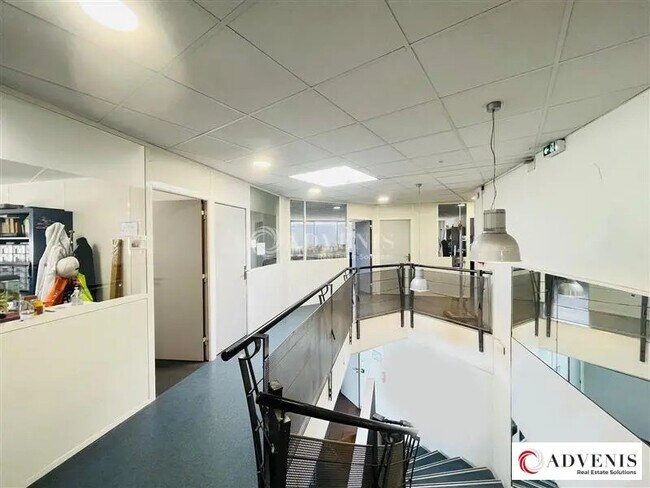 Plus de détails pour Bureau à vendre