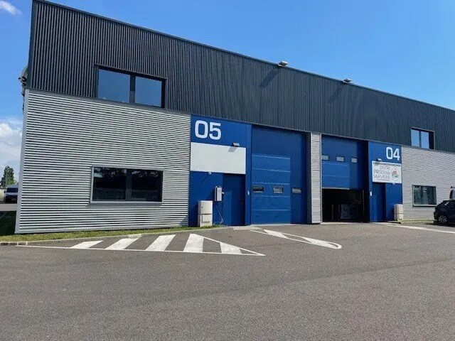 Local d’activités dans Chalon-sur-Saône à louer - Photo de l’immeuble – Image 2 sur 6