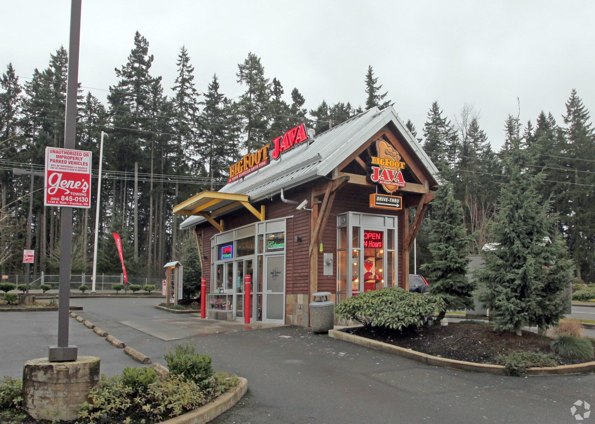 17526 Meridian E, Puyallup, WA à vendre Photo principale– Image 1 sur 9