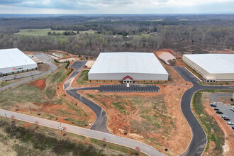 244 Quality, Mocksville, NC - VUE AÉRIENNE  vue de carte