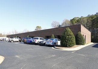 Plus de détails pour 134-150 Donmoor Ct, Garner, NC - Local d'activités à louer