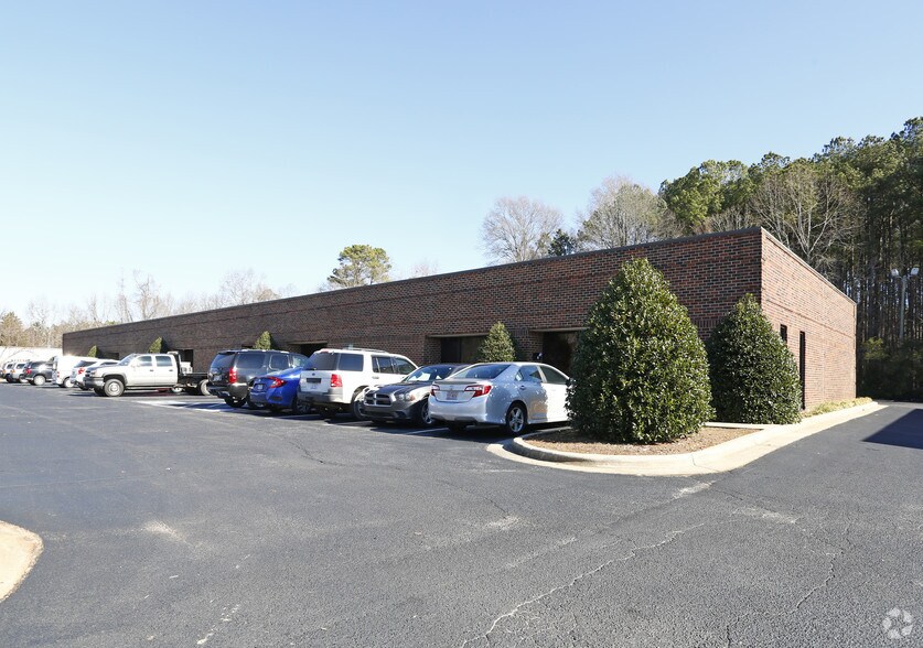 134-150 Donmoor Ct, Garner, NC à louer - Photo principale – Image 1 sur 13