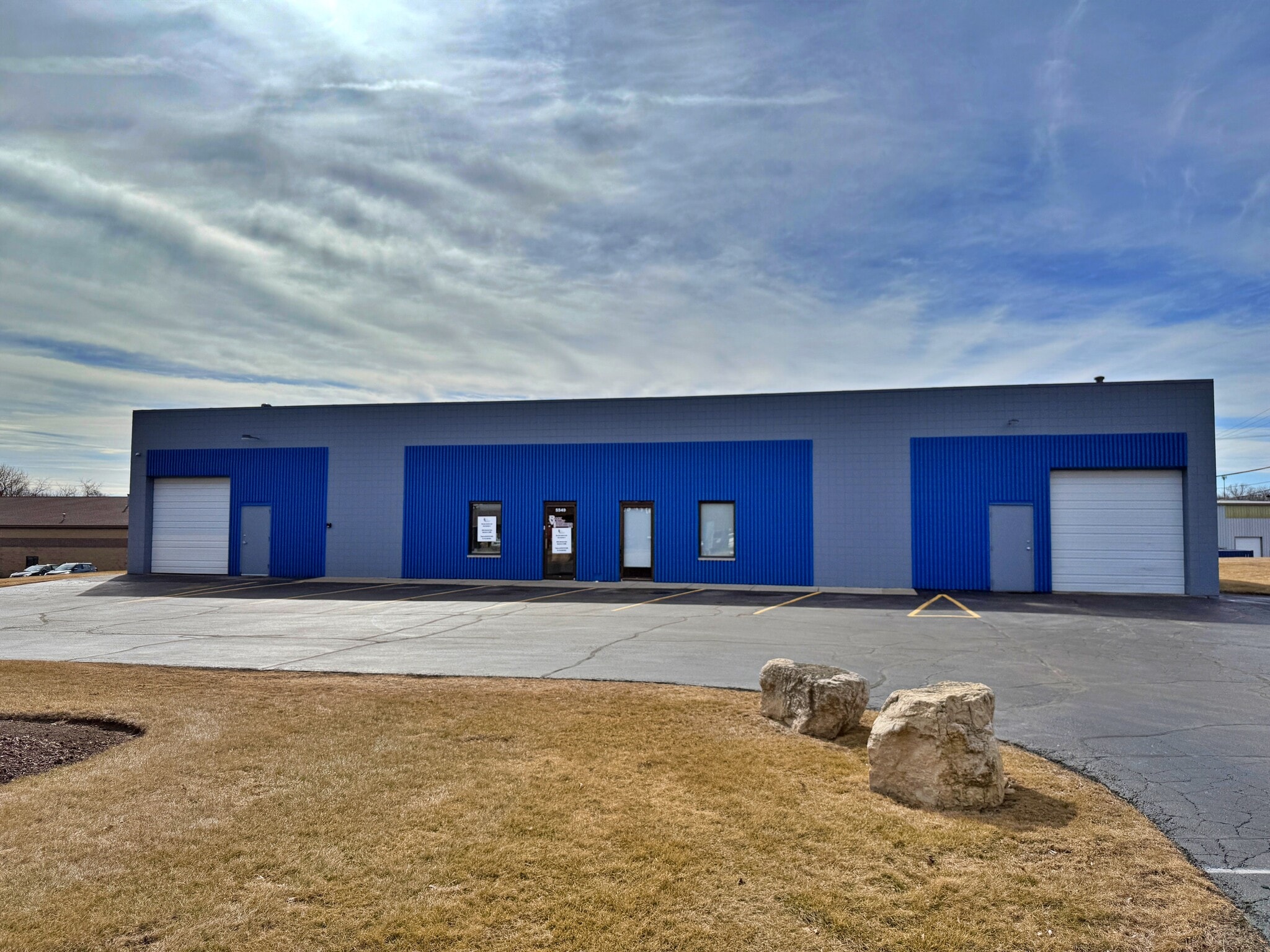 5549 International Dr, Rockford, IL à louer Photo intérieure– Image 1 sur 9