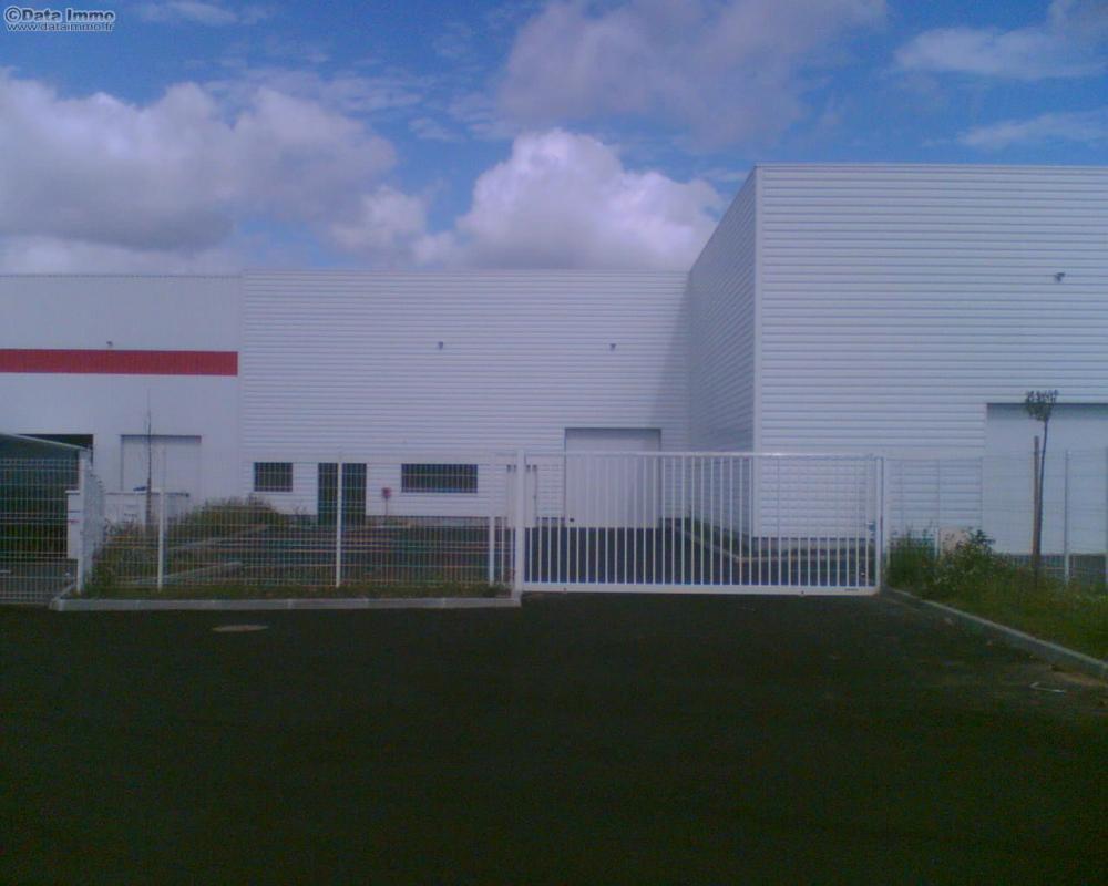 Industriel/Logistique dans Morangis à louer Photo de l’immeuble– Image 1 sur 4