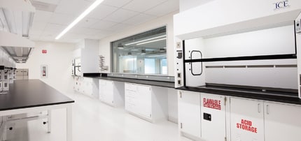 8100 Jarvis Ave, Newark, CA à louer Photo intérieure– Image 2 sur 5