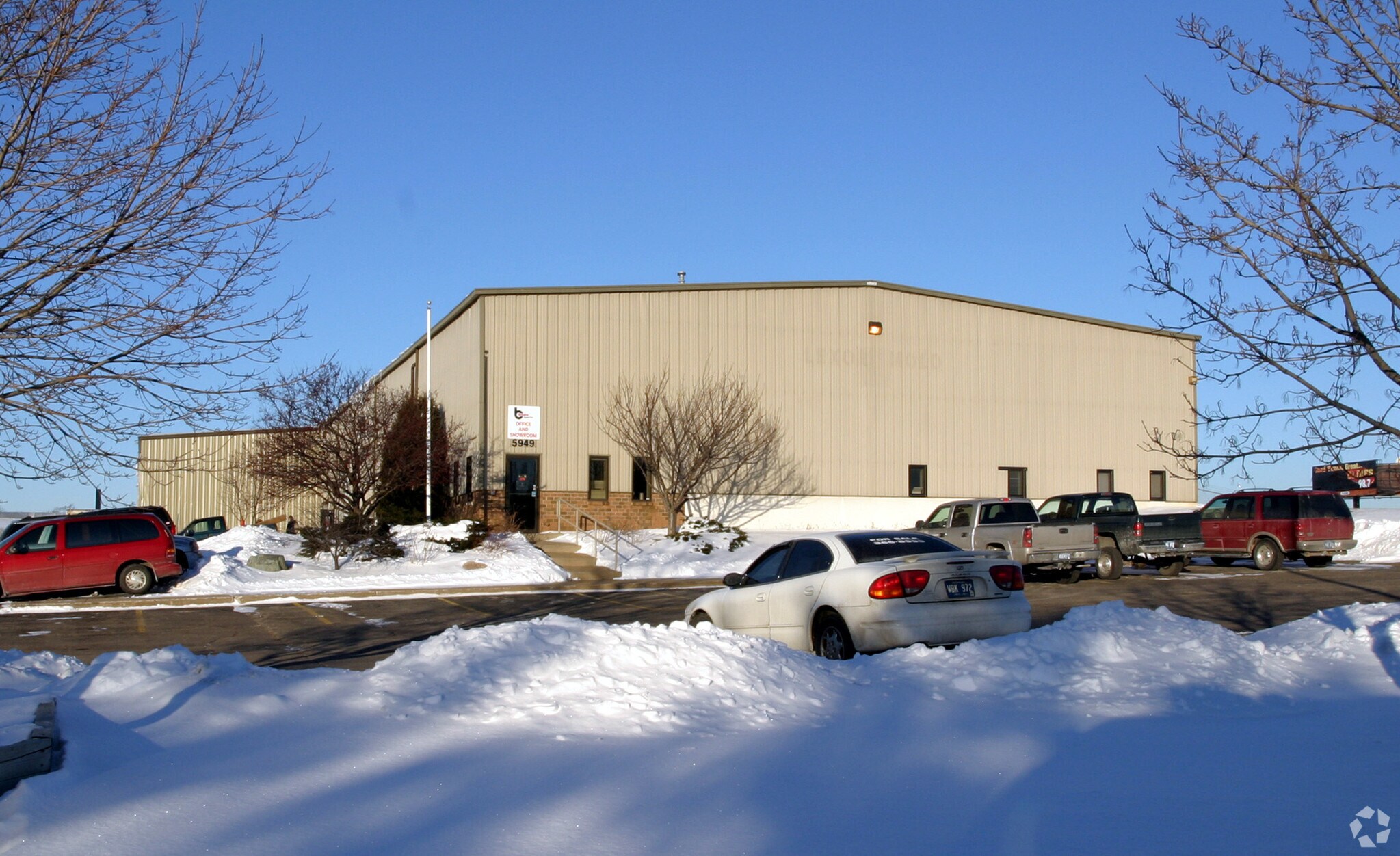 5949 Clay Ave SW, Grand Rapids, MI à louer Photo principale– Image 1 sur 4