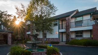 Plus de détails pour 210 N Auburn St, Grass Valley, CA - Hôtellerie à vendre