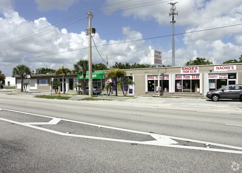20700 S Dixie Hwy, Miami, FL à louer - Photo de l’immeuble – Image 3 sur 6